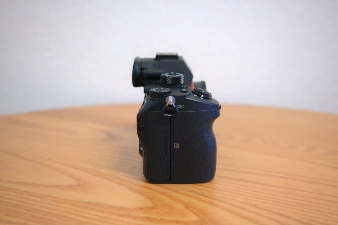 SONY a7R III ILCE-7RM3　ボディ　縦グリップ　バッテリー