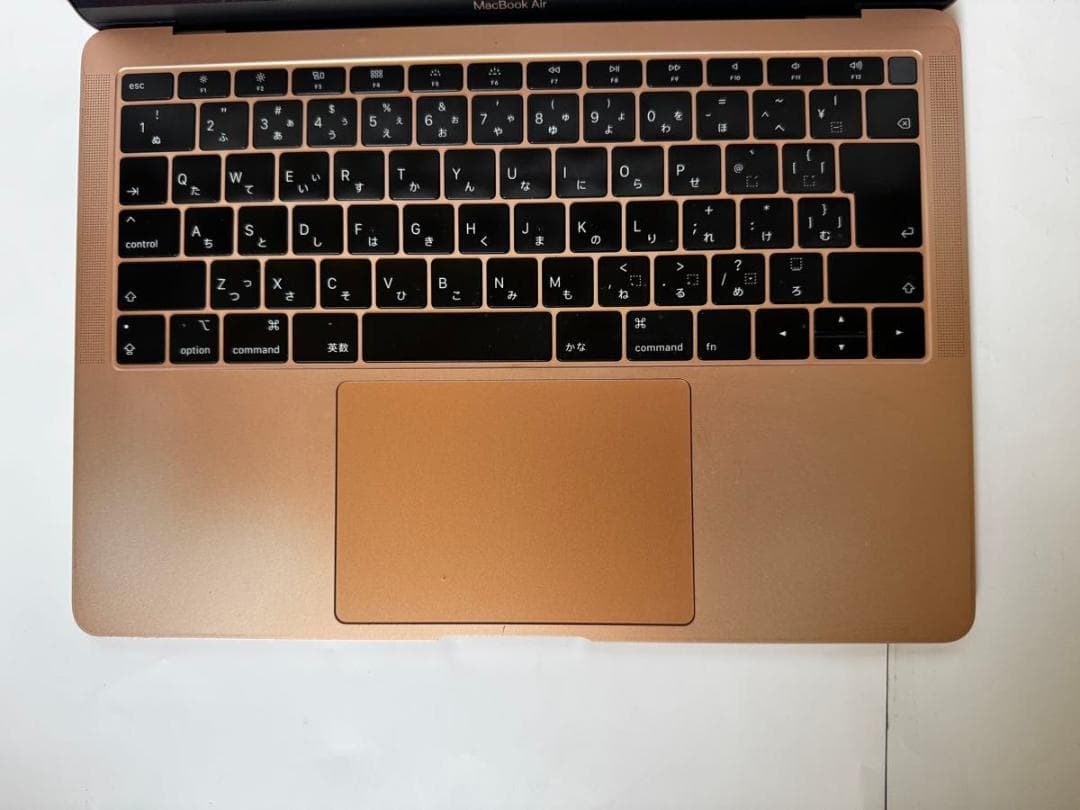 MacBook Air 13-インチ2019 8GB/256GB SSD