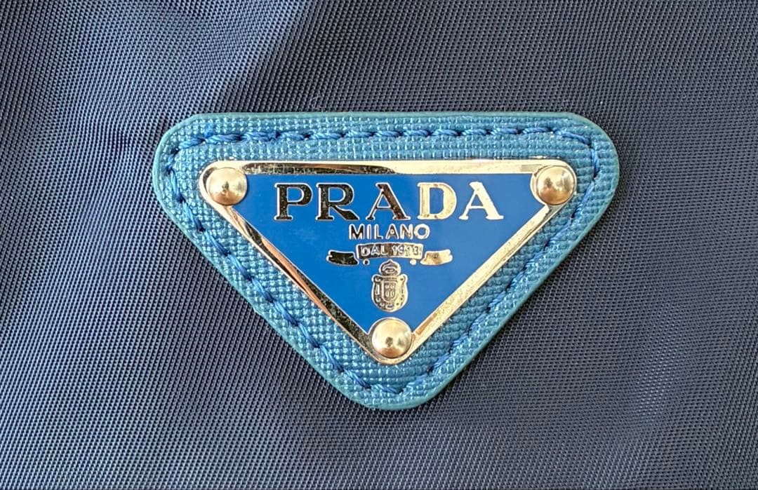 レア　PRADA バケットハット 限定カラー　ネイビー　ブルー　三角ロゴ