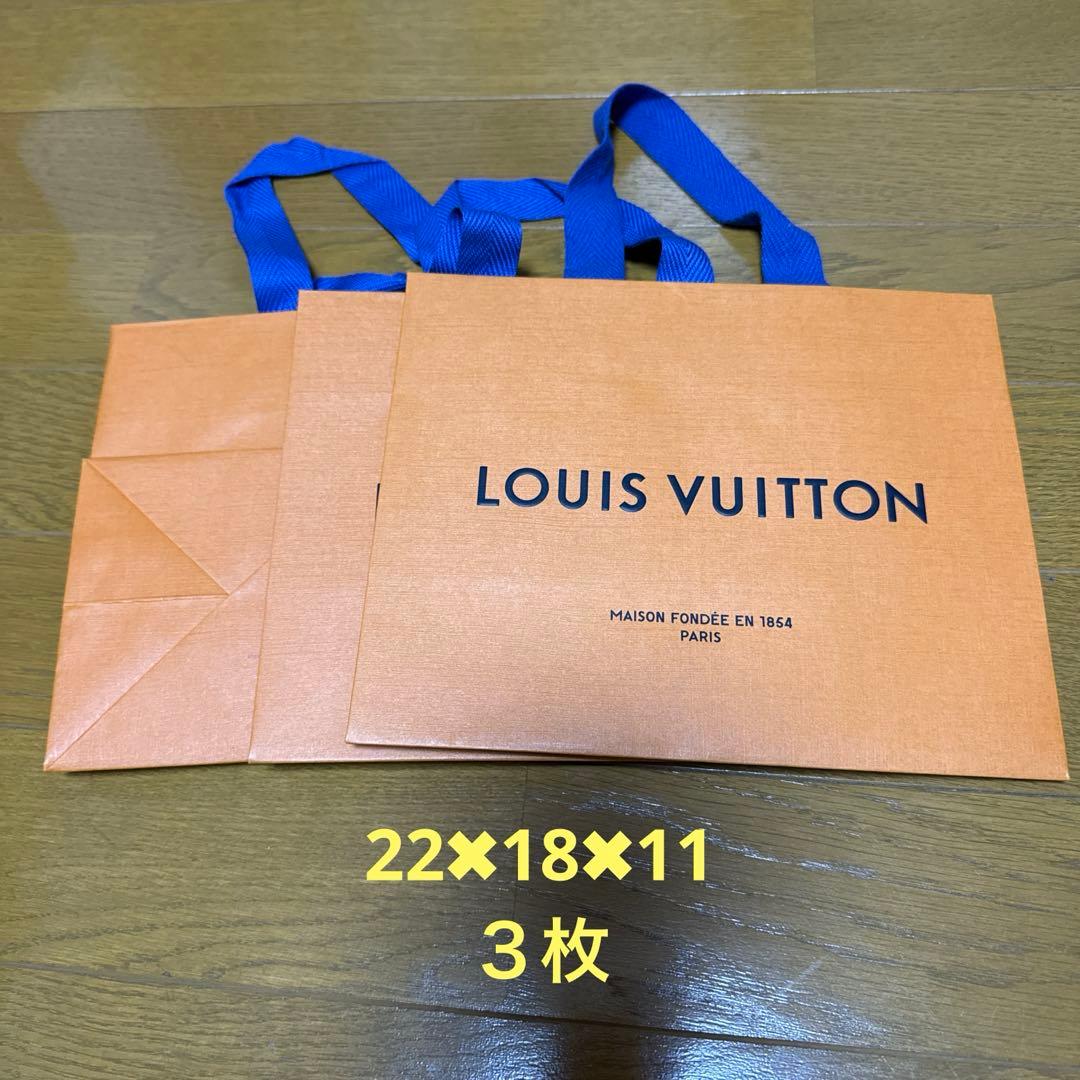 LOUIS VUITTON ギフトボックス　ショッパー他