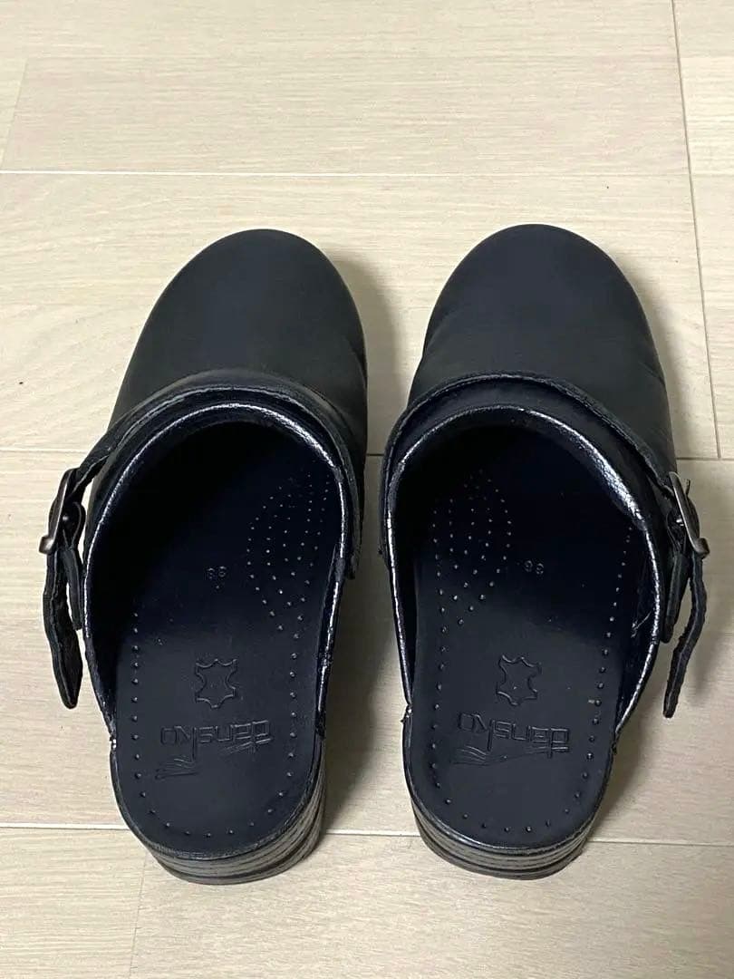 ダンスコ　本革オイルドレザー　クロッグ　サボスリッポンサンダル　黒　36