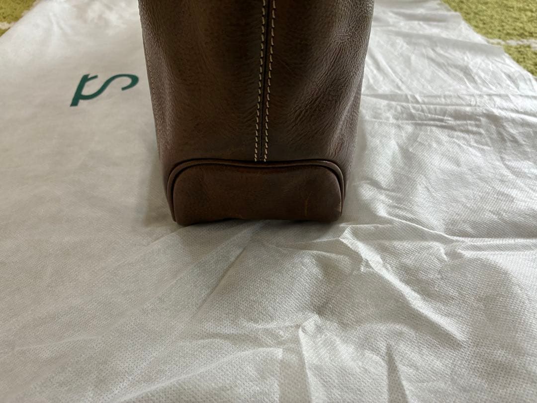 限定値引き！本日のみ！【ルボナー】パパスショルダー　グリージオ