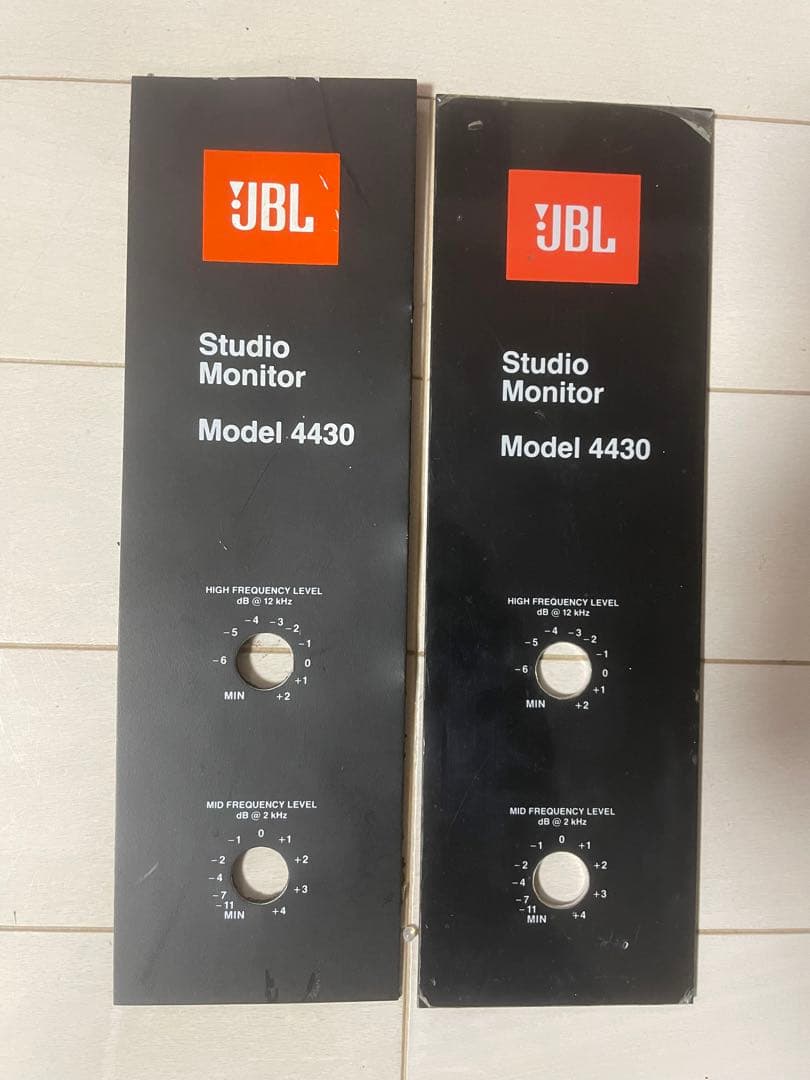 JBL4430 ネームプレート　2枚