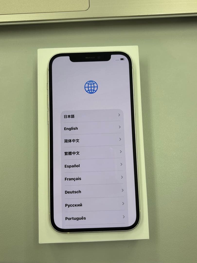 iPhone 本体 12 ホワイト 256GB 状態良好 SIMロック解除済