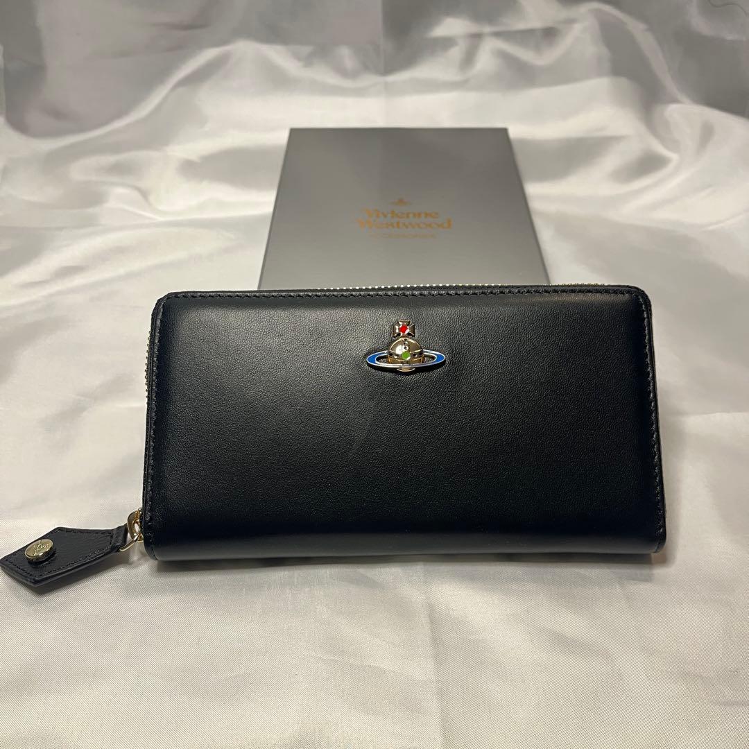 新品 Vivienne Westwood ブラック 専用ソフトケース付 長財布