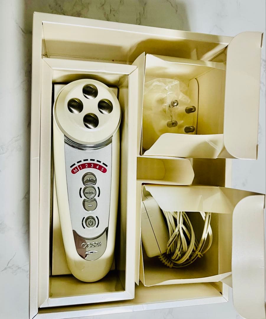 コ*ろ様 【GW限定価格】田中みなみさん愛用 セルキュアスペシャル24 美顔器