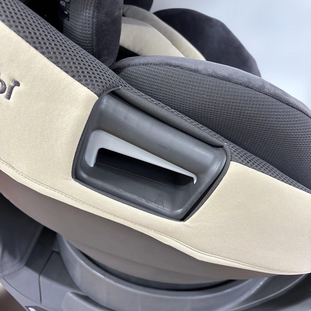 専用　コンビ　The S エッグショック　ISOFIX ZB-690 ベージュ