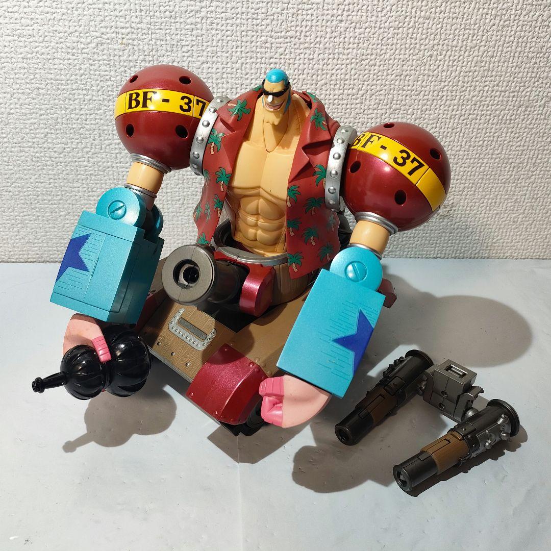 ☆　超合金　ワンピースフィギュア　フランキー　タンクオプション　☆