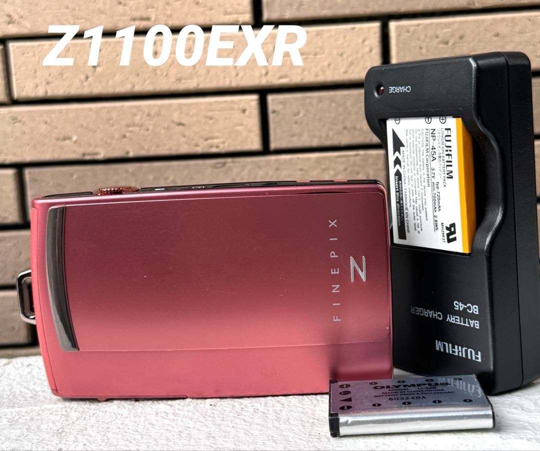 実写美⭕️良品【動作確認済み】FUJIFilm　FinePix　Z1100EXR