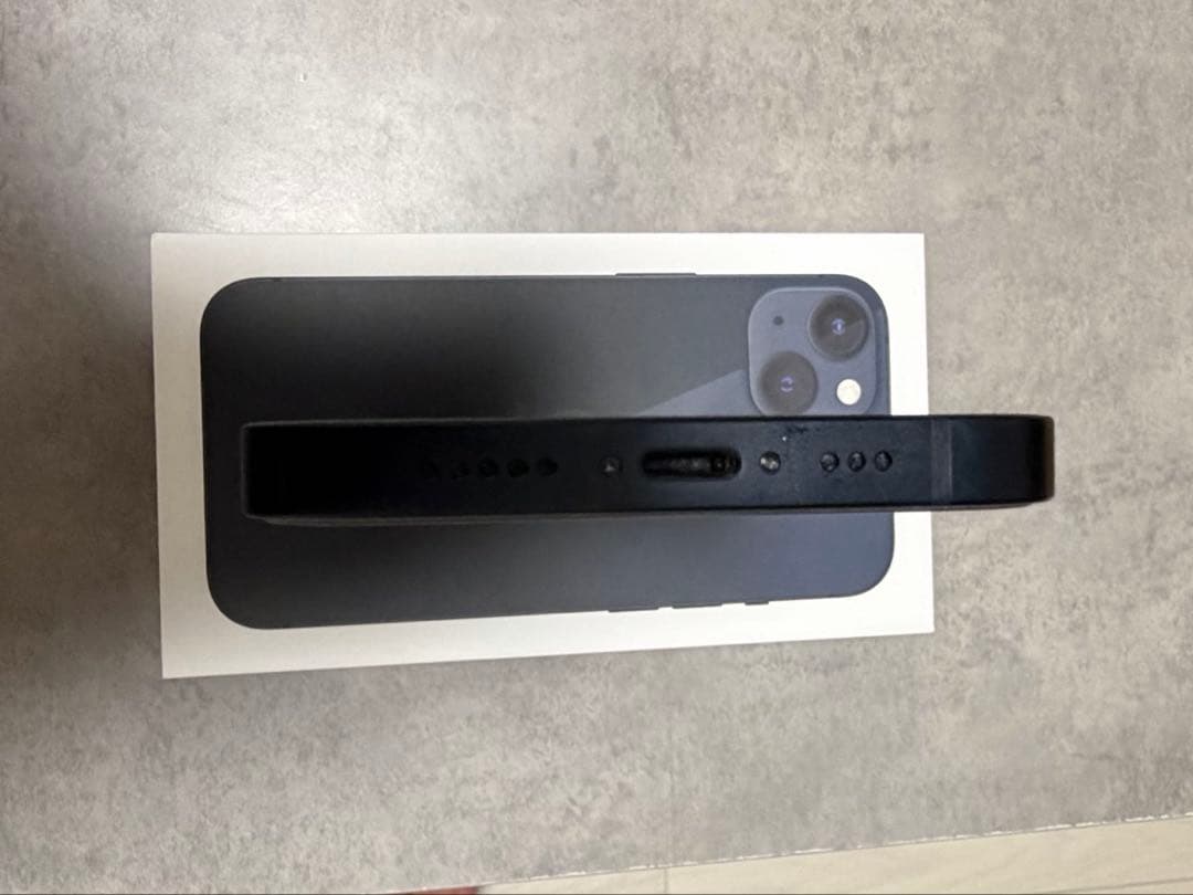 iPhone13 ブラック本体 256GB Simフリー