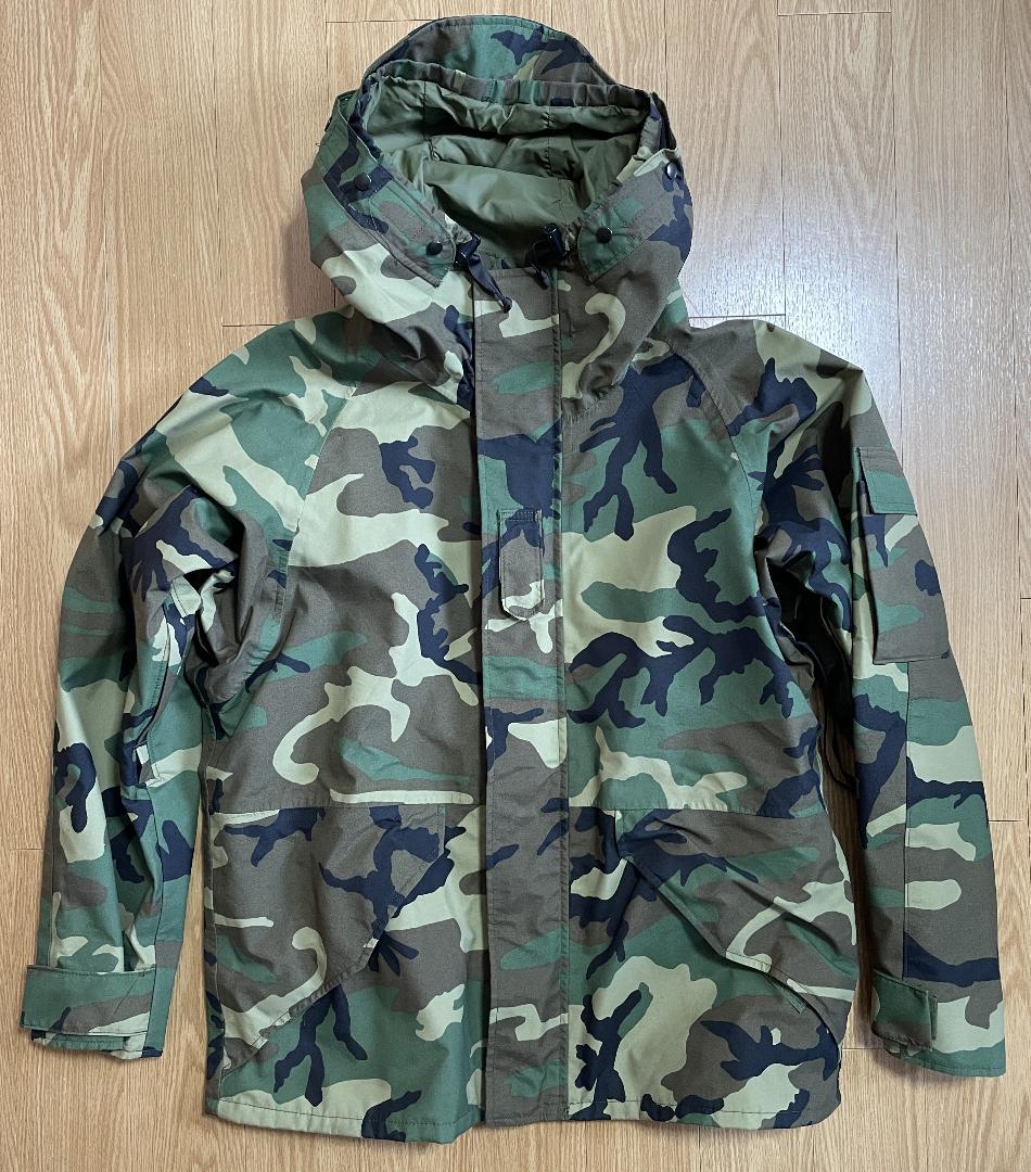 イ*ー様 【美品】米軍実物　ECWCS 1st GEN 後期型　ゴアテックスパー