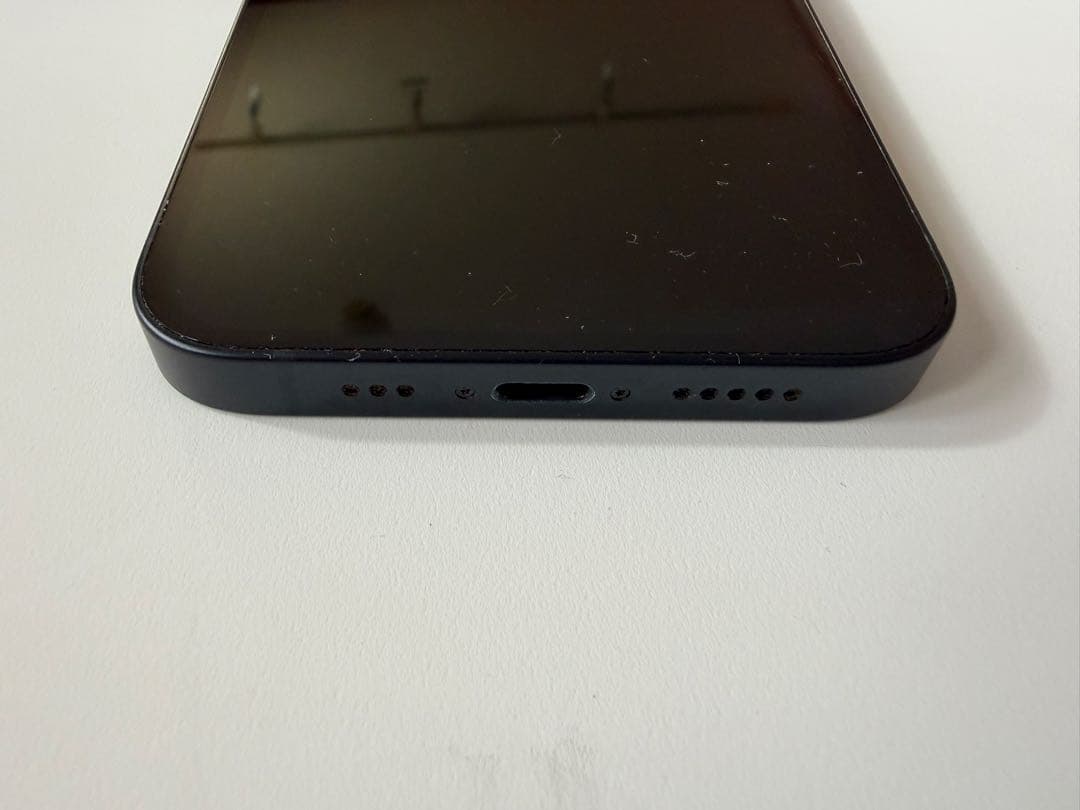 【せいじ】iPhone 14 ミッドナイト 128GB SiMフリー