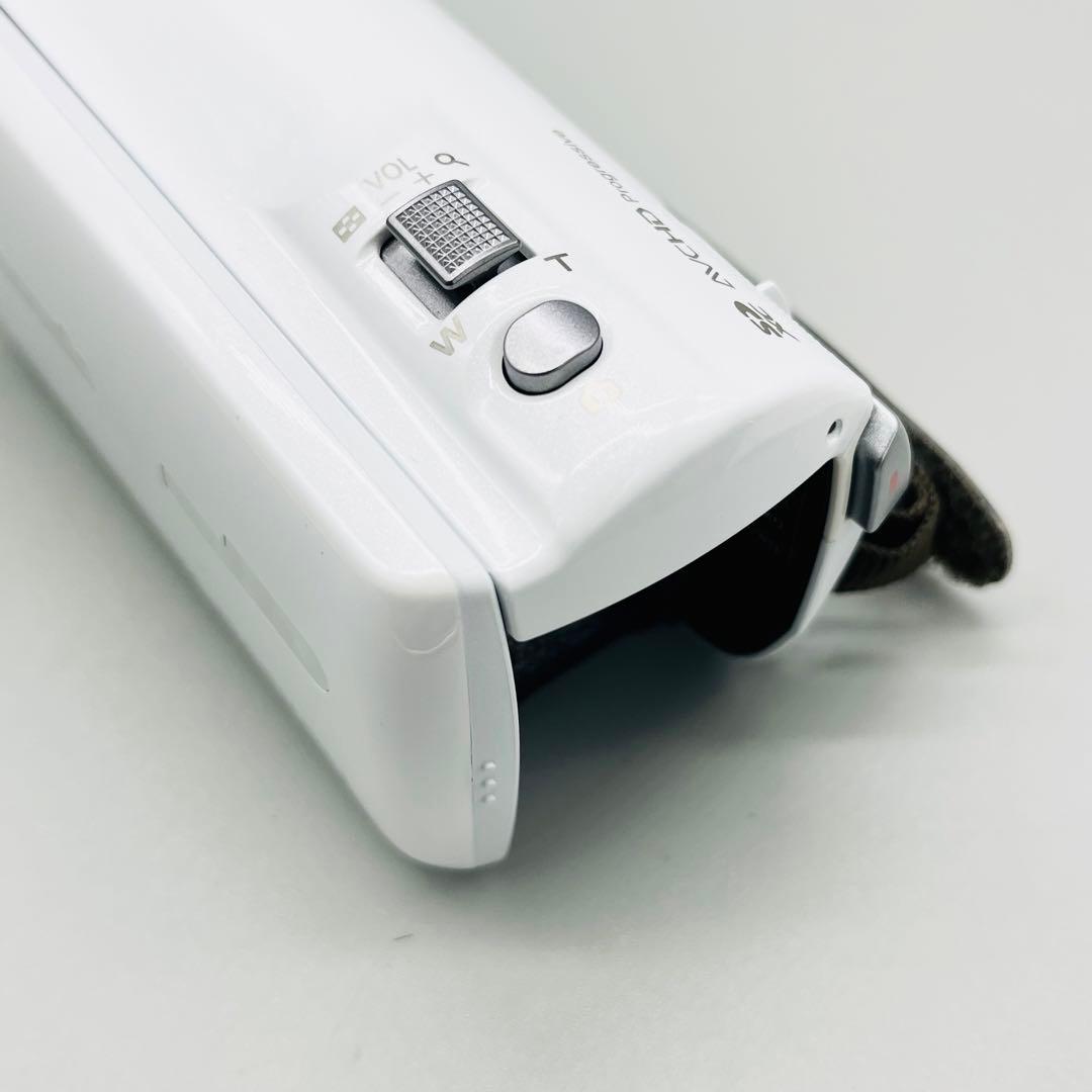 【美品】パナソニック デジタルハイビジョンビデオカメラ HC-V230M-W