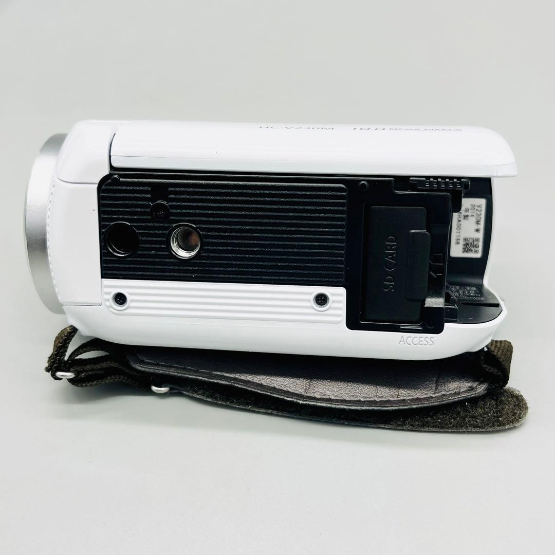 【美品】パナソニック デジタルハイビジョンビデオカメラ HC-V230M-W