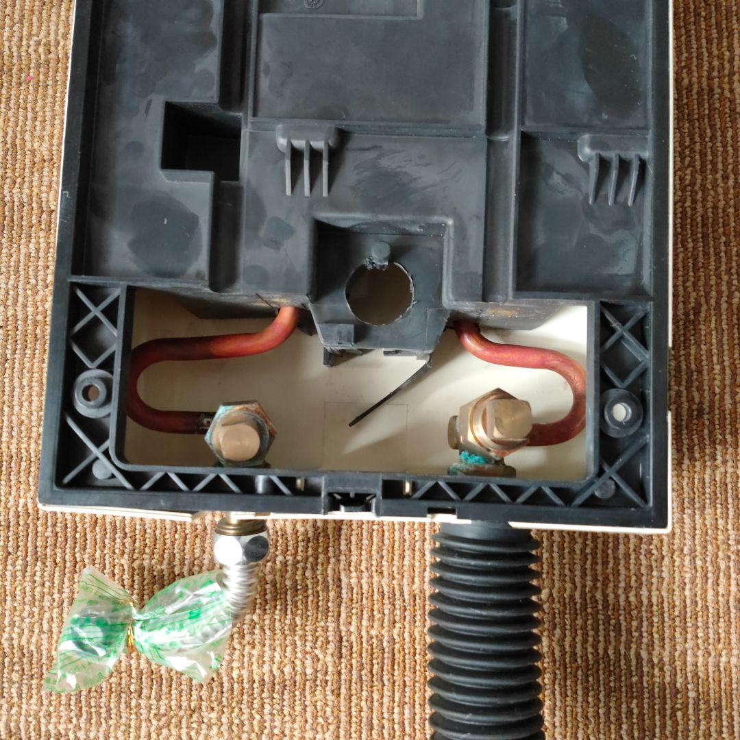 電気瞬間湯沸器