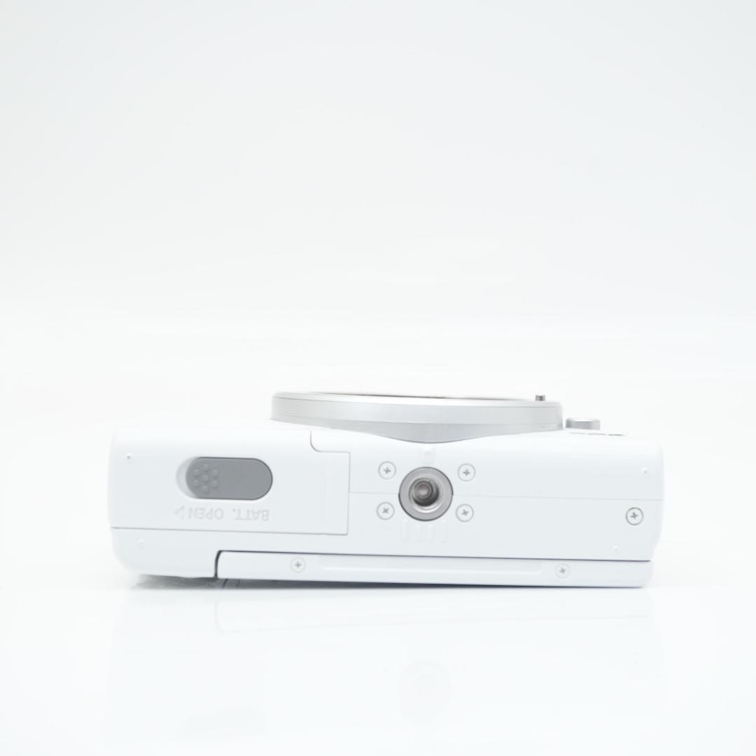 スマホ転送機能付♪キヤノン EOS M200ホワイト