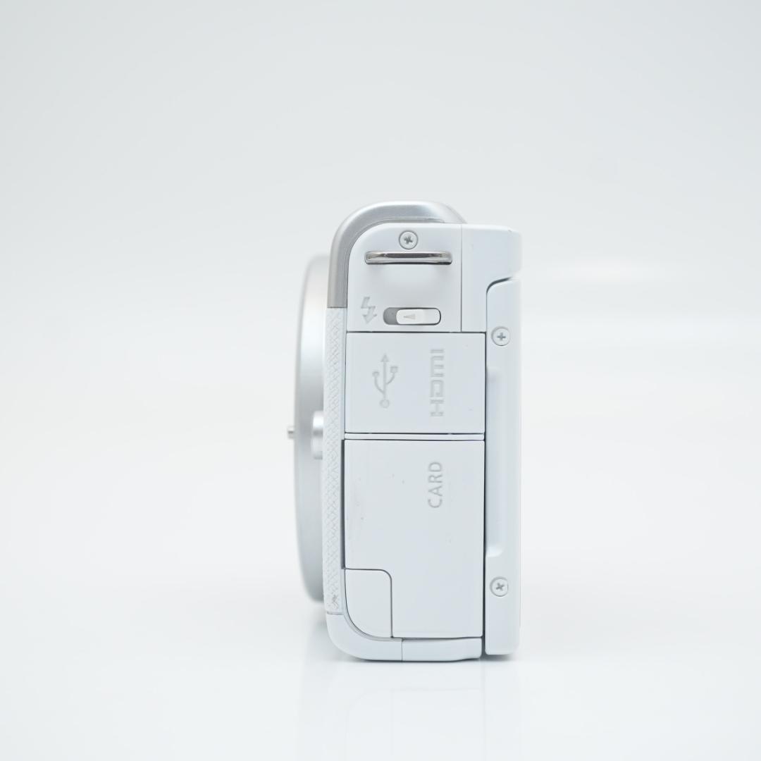 スマホ転送機能付♪キヤノン EOS M200ホワイト