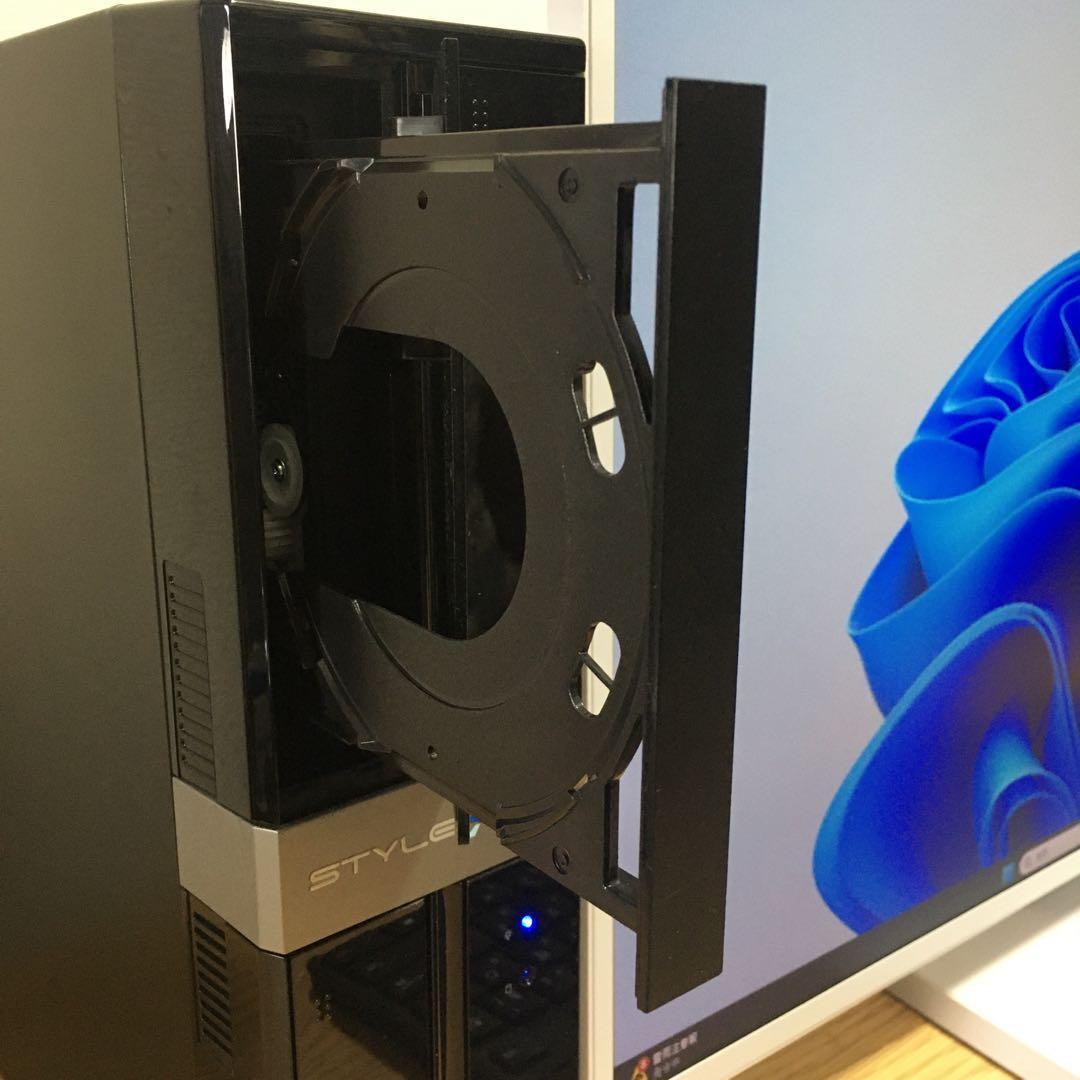 iiyama 最強i7 デスクトップ 8Gメモリ SSD+HDD 27'モニター