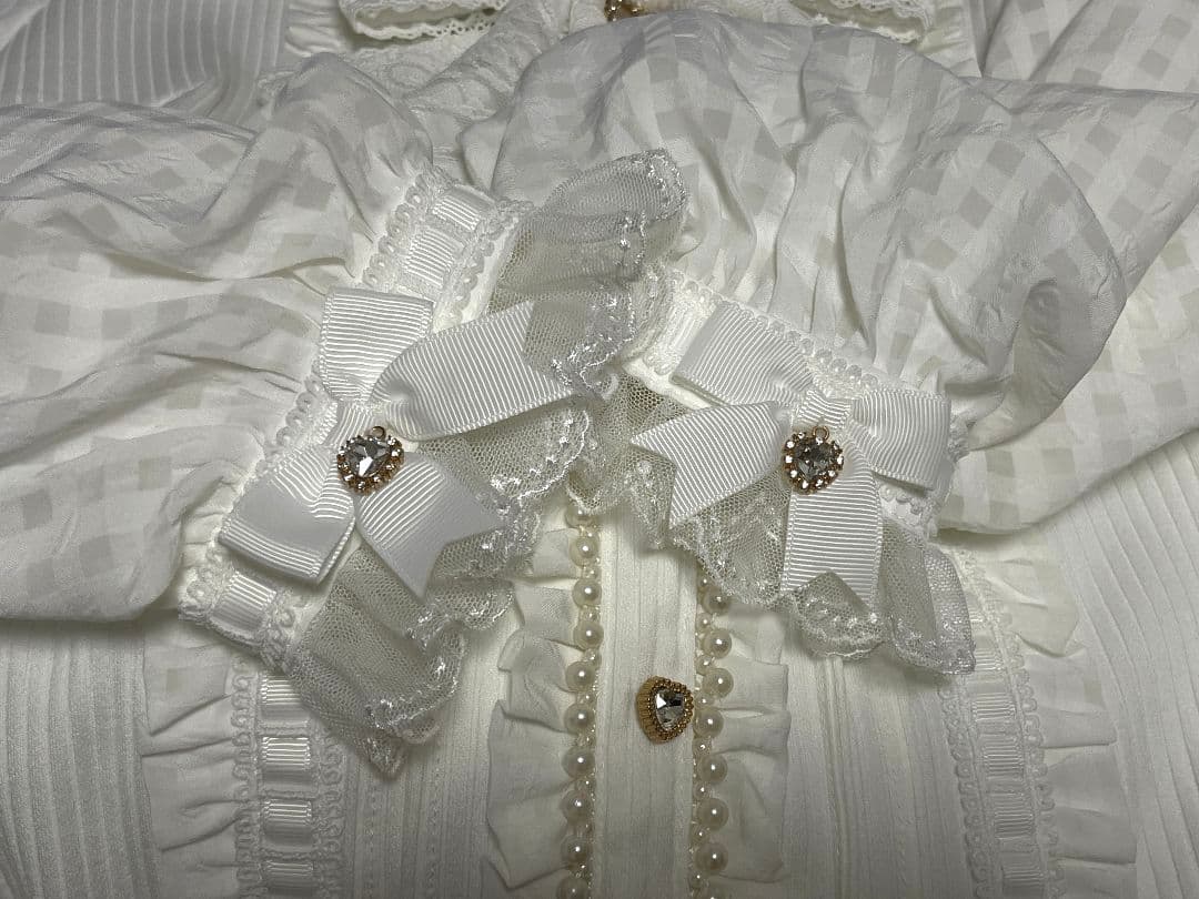 LIZLISA リズリサ ストロベリー刺繍セーラーリブブラウス いちご ホワイト