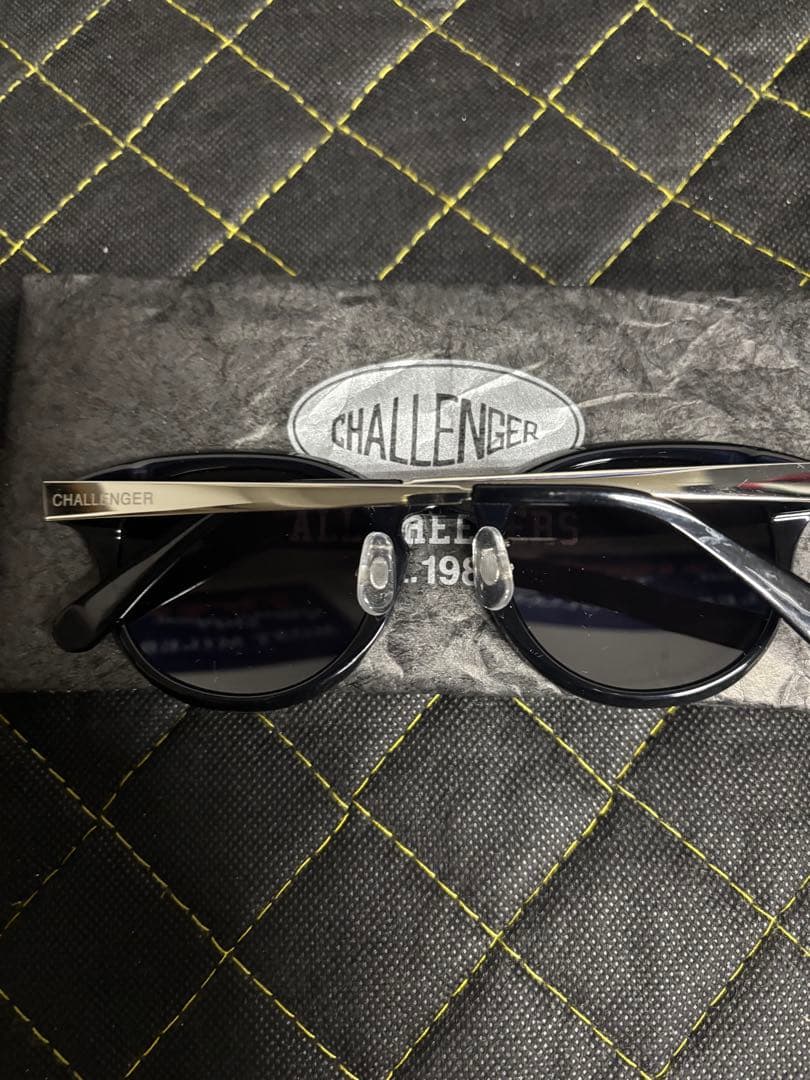 CHALLENGER サングラス ブラック　　　　ケース付