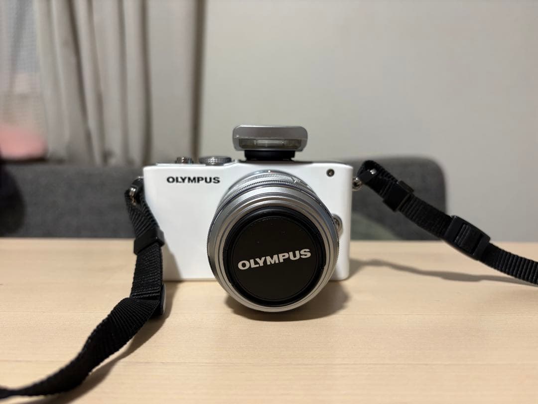 OLYMPUS PEN mini E-PM1 コンデジ　デジカメ