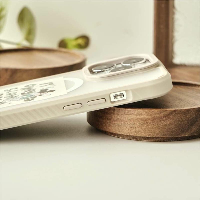 ミッキーマウス iPhone スマホケース　MagSafe 対応