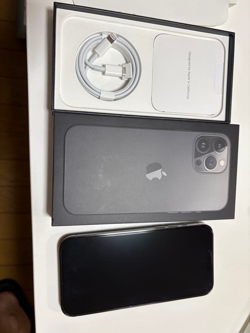 Apple iPhone 13 ProMaxグラファイト 本体