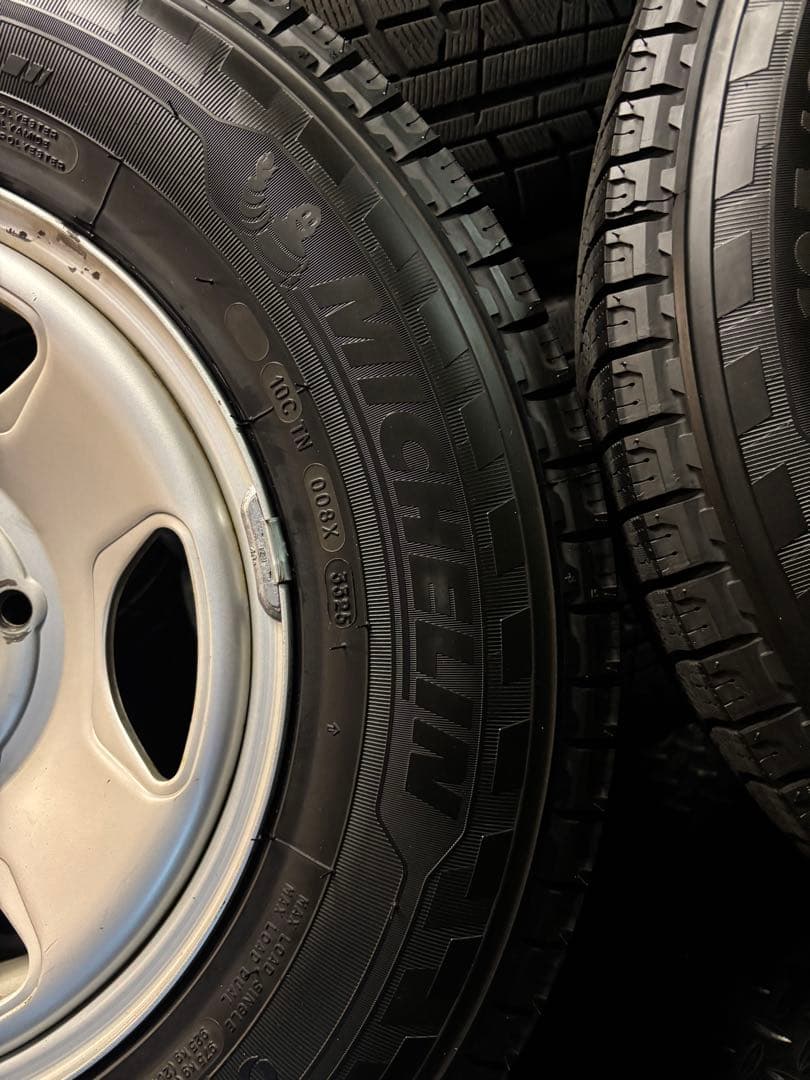 ◇送料込み◇ ハイエース用　195/80R15 中古スタッドレス4本　2025年