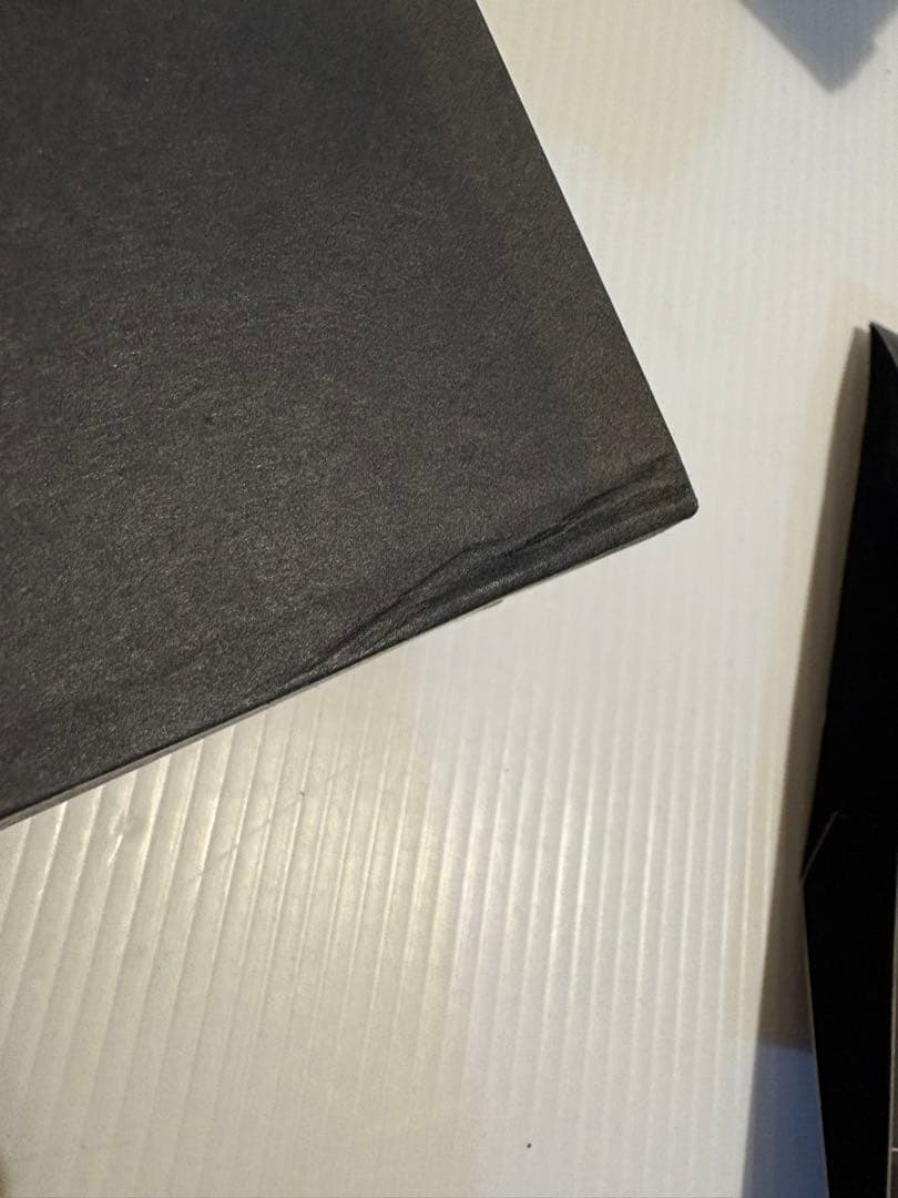 Woojer Strap Edge 起動確認済み