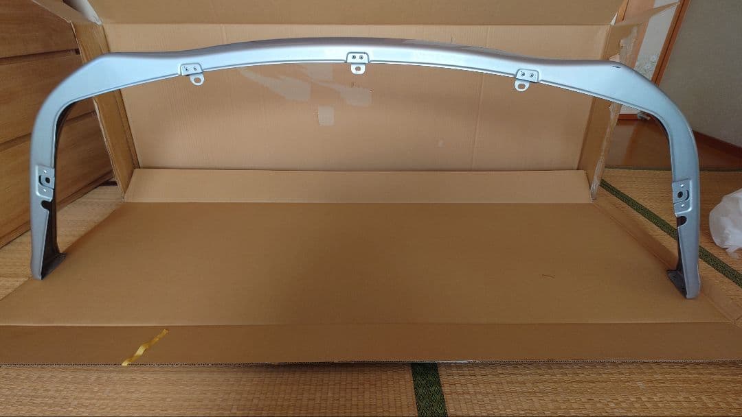 【野菜様と交渉中】インプレッサGH型　フロントバンパースカート　ガリキズ2箇所