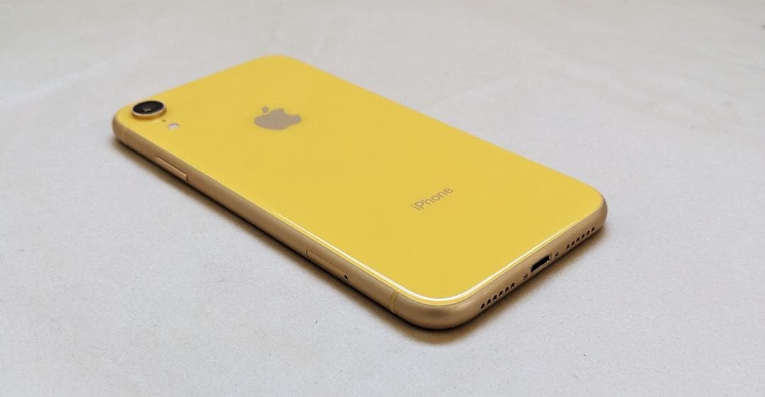 美品 iPhone XR 128GB SIMフリー 顔認証 本体 イエロー