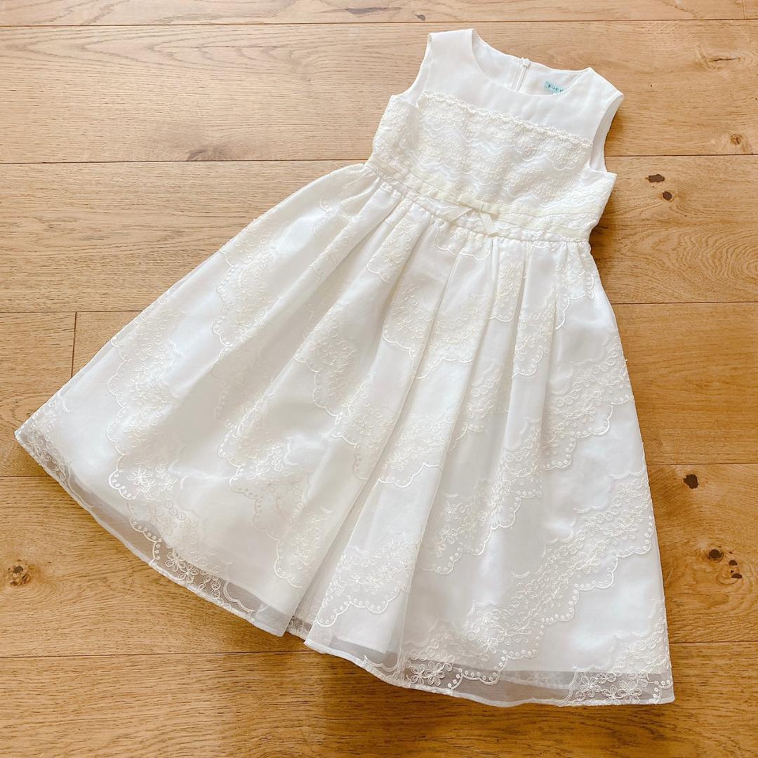新品　トッカバンビーニ　ワンピース　ドレス　白　レース　刺繍　110㎝　4379
