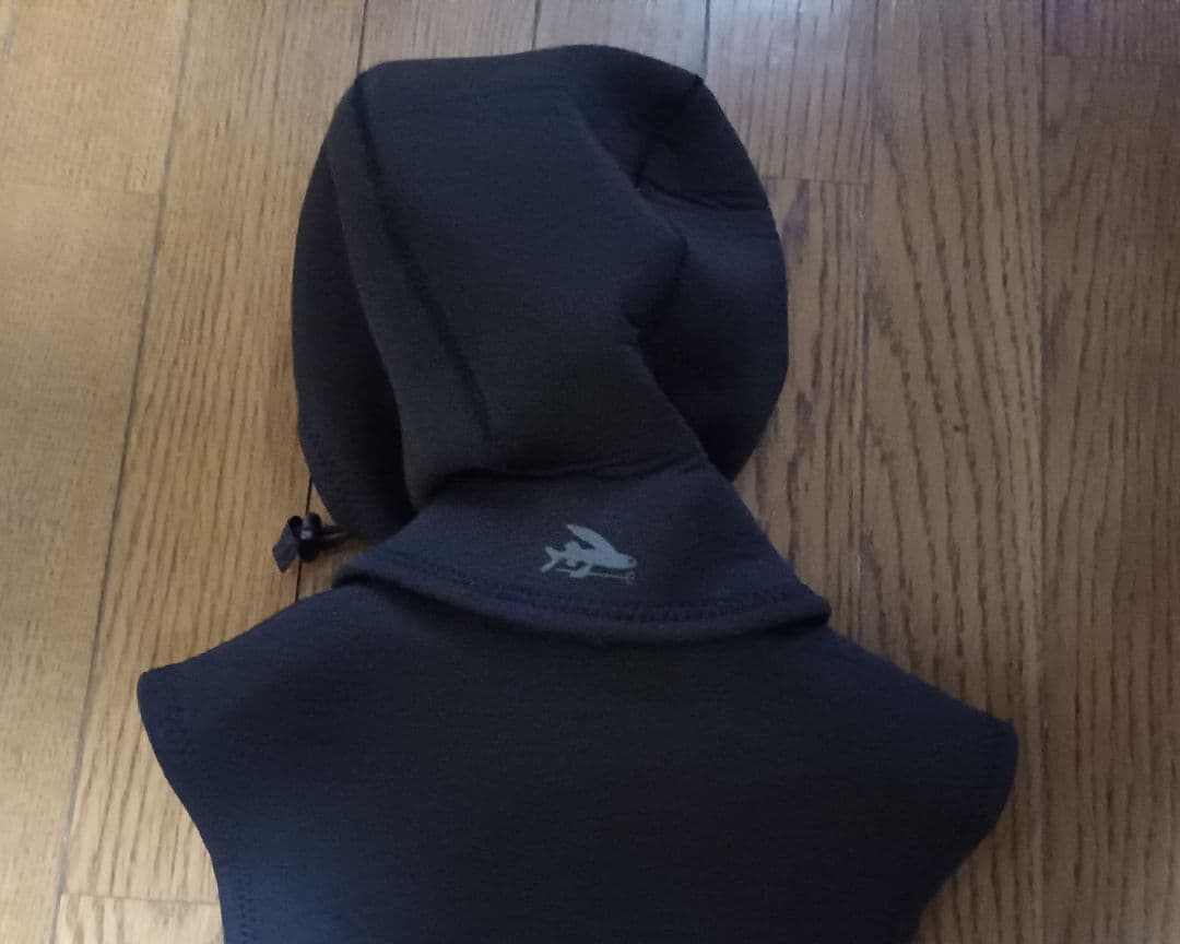 すぱむ　patagonia　パタゴニア　フード付きベスト　インナー　XS