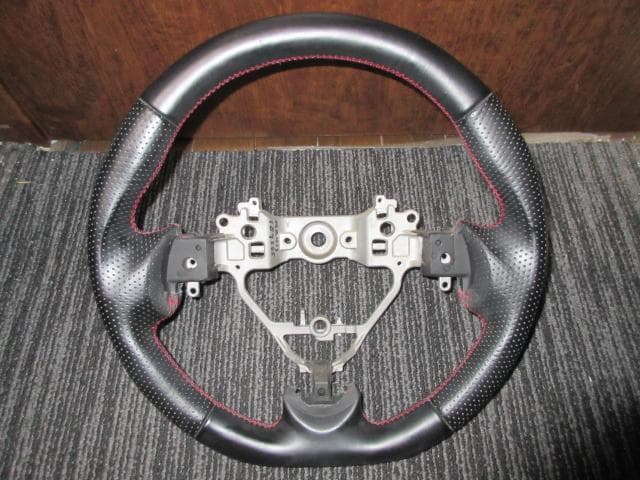 REAL 赤ステッチ ガングリップ エブリイ ハスラー ワゴンR スペーシア 等