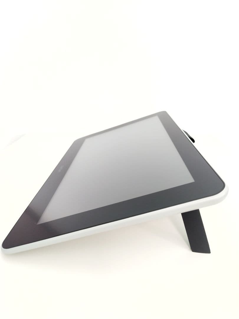 Wacom One 液晶ペンタブレット13.3型