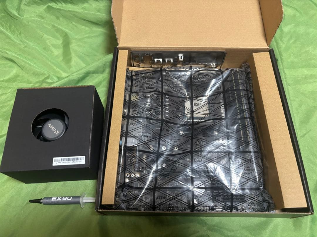 Ryzen5 5600 + A520Mマザボ + 16GBメモリ セット