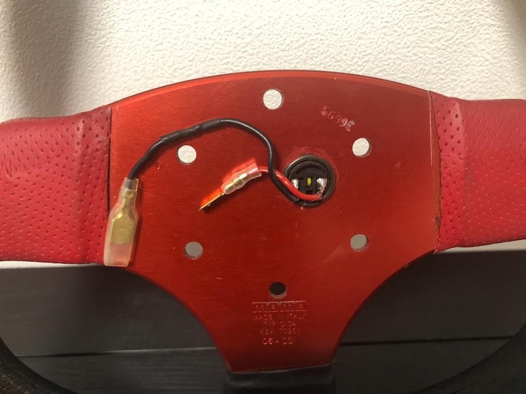 MOMO モモ COMMANDO ステアリング