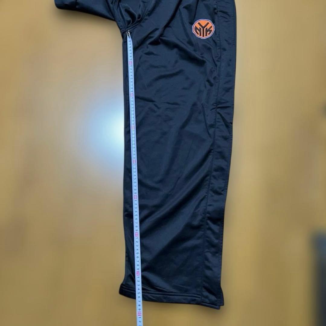 h*1様 Reebok 製NBA NEW YORK KNICKS ジャージ上下(