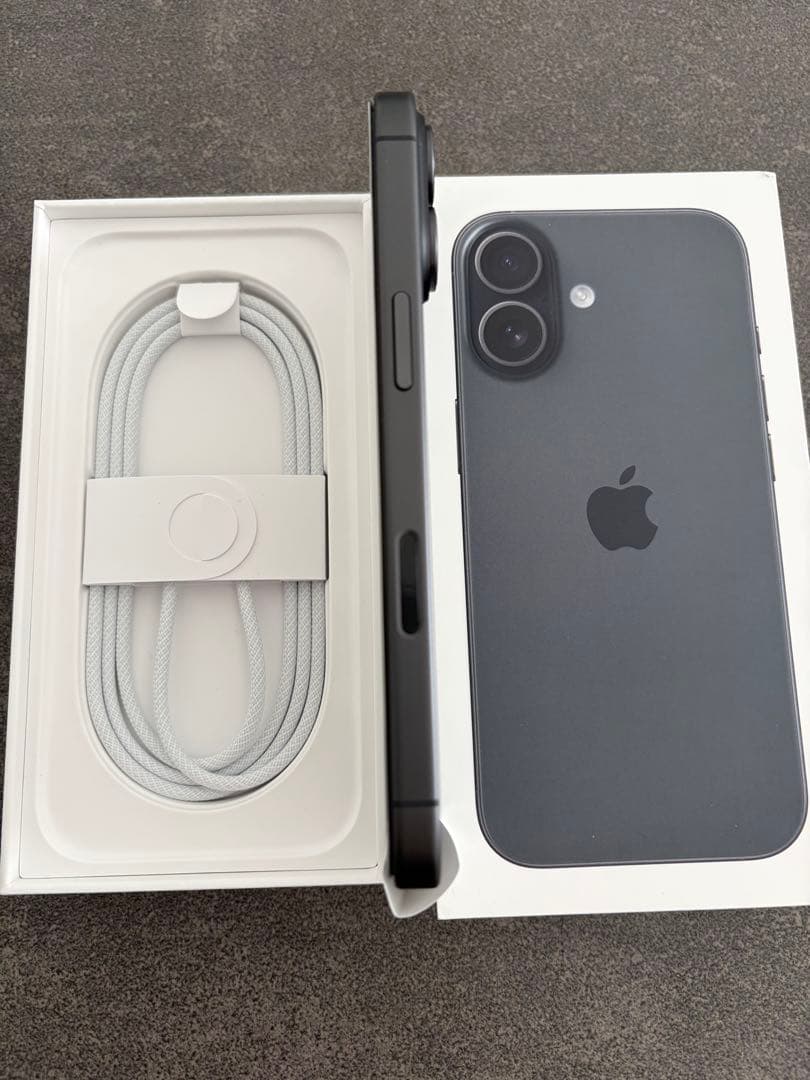 iPhone17 256g ブラック