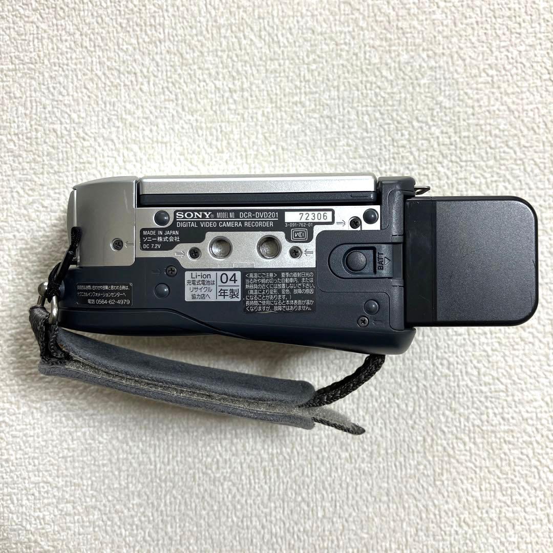 SONY HANDYCAM DCR-DVD201 箱付