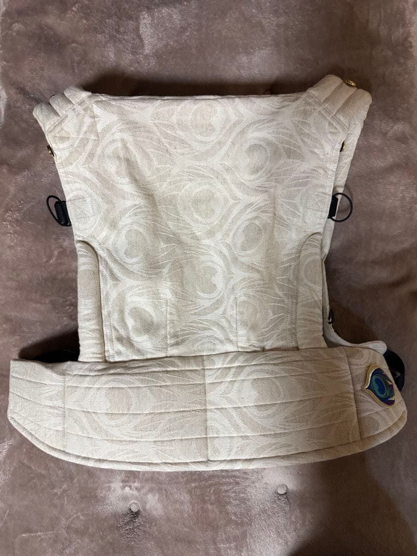 抱っこひも・スリング artipoppe