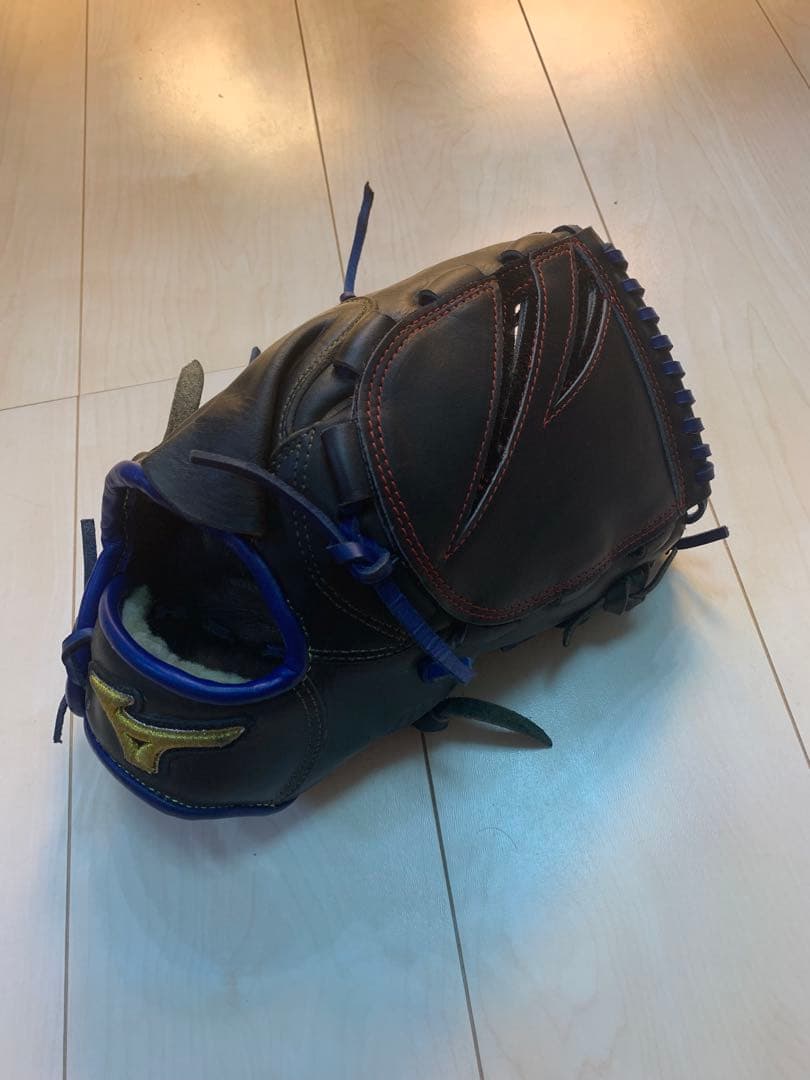 ミズノプロ　軟式投手用グラブ　全紐交換・ヘリ革済み