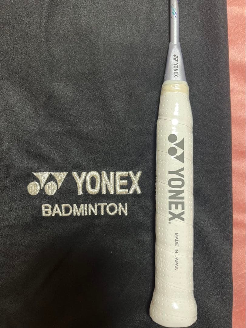 【新品・未使用】ラケット　ヨネックス　アストロクス88Dプロ