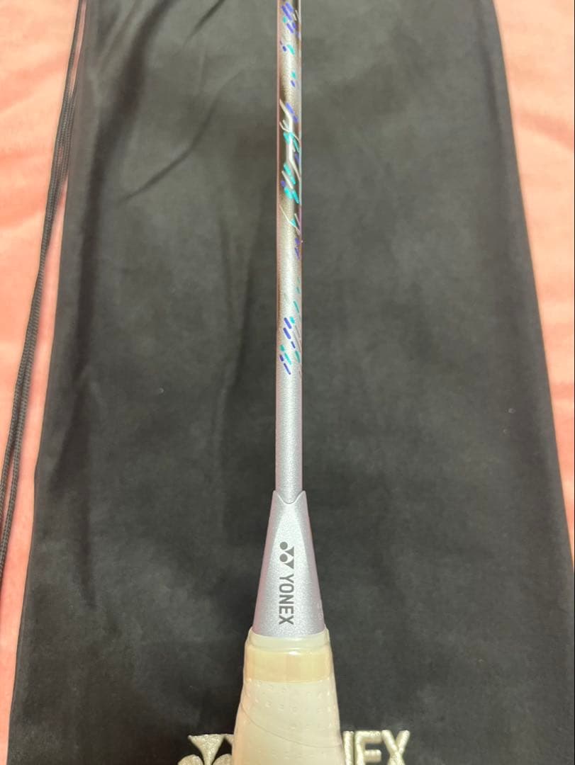 【新品・未使用】ラケット　ヨネックス　アストロクス88Dプロ