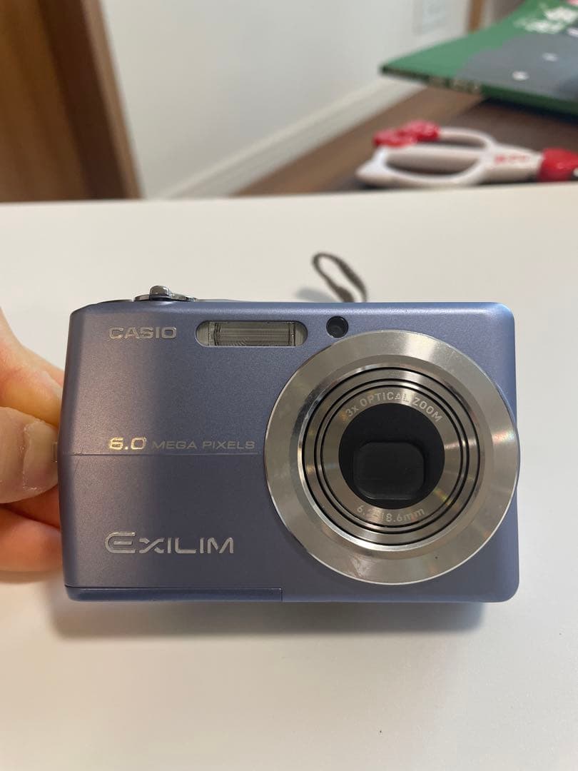 CASIO EX-Z60 コンパクトデジタルカメラ