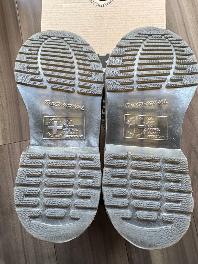 靴 Dr. MARTENS ADRIAN SNAFFLE LOAFER