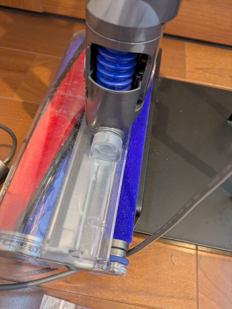 Dyson V8アブソリュート スティッククリーナー 本体　スタンドセット