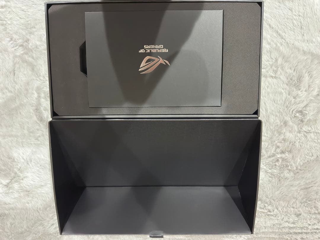 グラフィックボード・グラボ・ビデオカード ROG Astral GeForce RTX 5090 32GB BTF OC