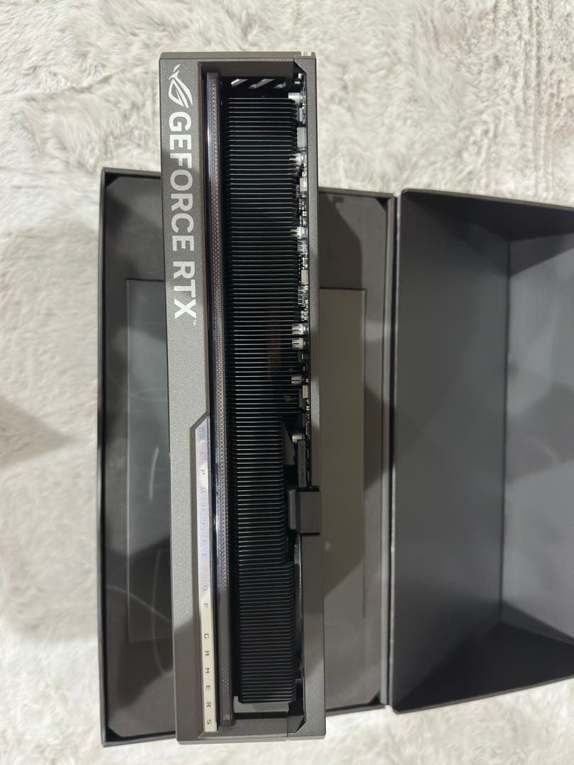 グラフィックボード・グラボ・ビデオカード ROG Astral GeForce RTX 5090 32GB BTF OC