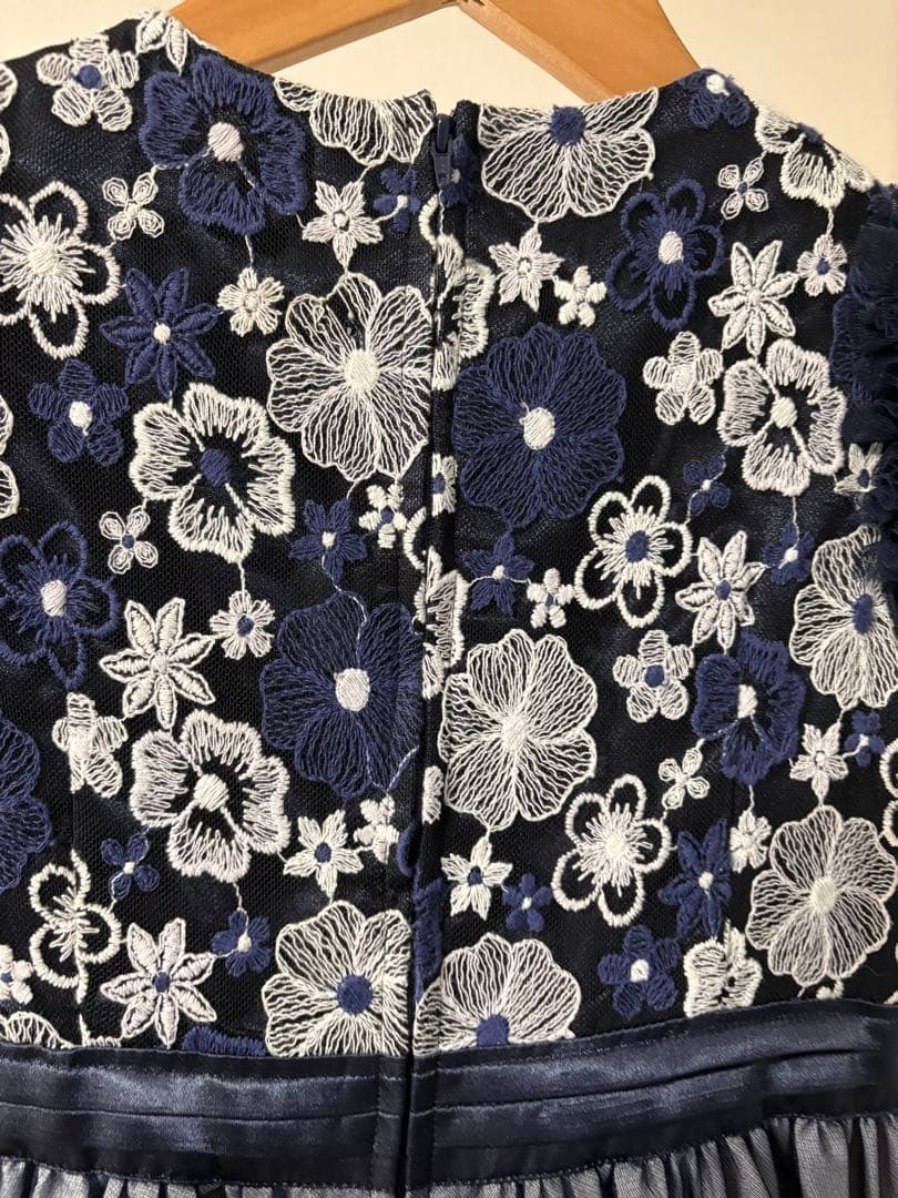 組曲　ドレス　140